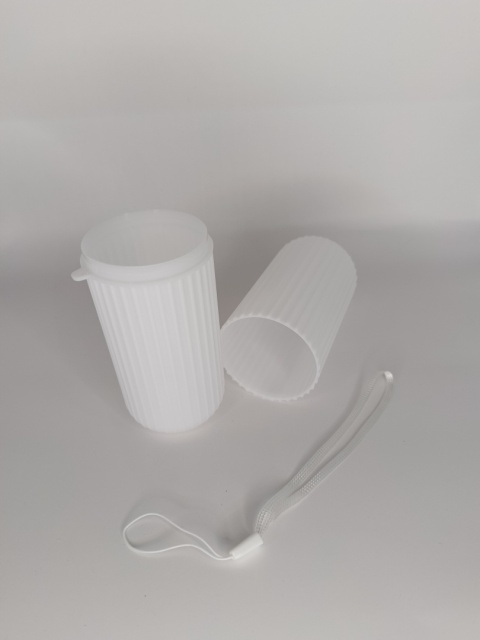 Etui na szczoteczkę do zębów – higieniczne, podróżne, z paskiem