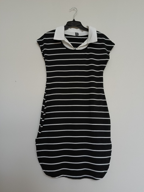 SHEIN – czarna sukienka w paski z kołnierzykiem rozmiar M