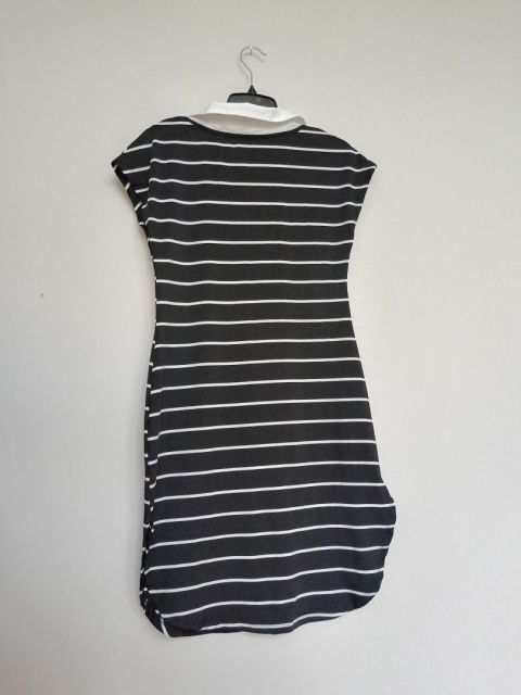 SHEIN – czarna sukienka w paski z kołnierzykiem rozmiar M