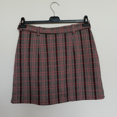 Spódnica w kratę z paskiem Brave Soul – rozm. M