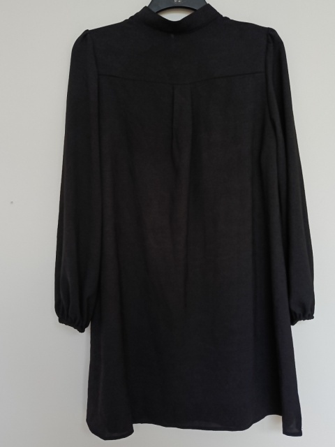 Sukienka damska SHEIN czarna zapinana pod szyją XL – elegancka