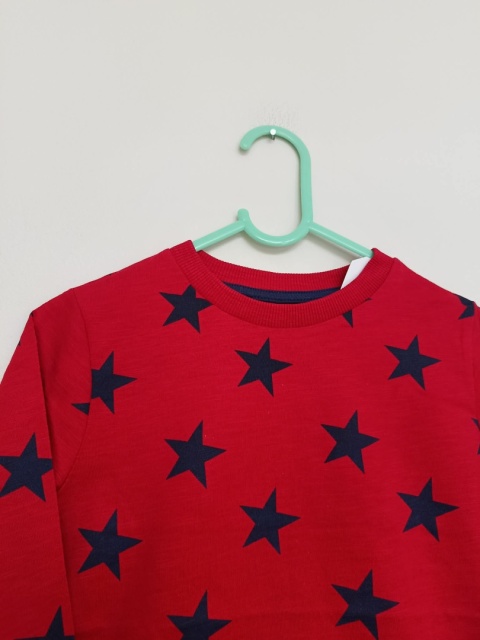 Bluza dziecięca czerwona w granatowe gwiazdy 2–3 lata
