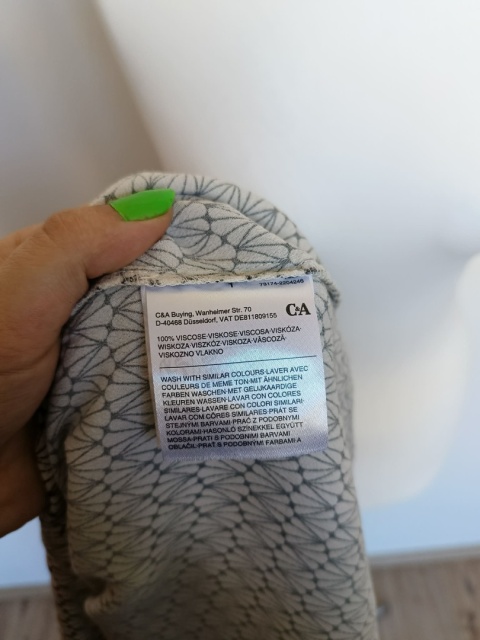 Bluzka damska C&A 100% wiskoza wzór geometryczny rękaw długi luźna r.40