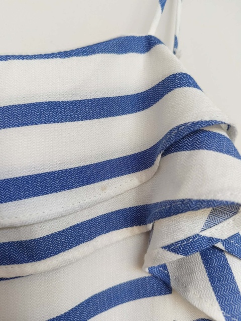 Kombinezon damski w paski niebiesko-bialy na ramiaczkach letni z falbana XS/S