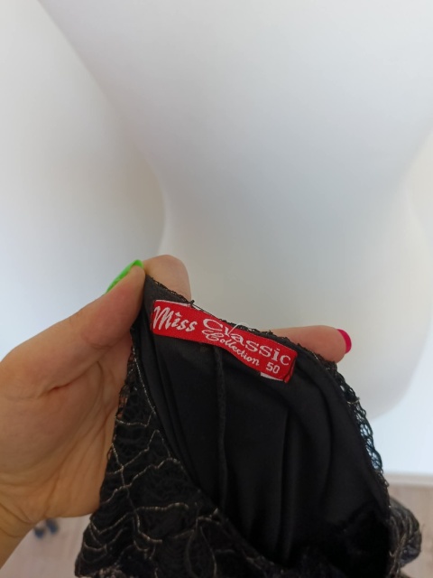 Czarna sukienka damska koronkowa Miss Classic elegancka rękaw 3/4 rozmiar 50 nowa z metką