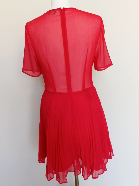 Czerwona sukienka damska plisowana koronkowy dekolt ASOS r.38