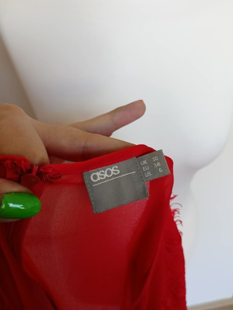 Czerwona sukienka damska plisowana koronkowy dekolt ASOS r.38