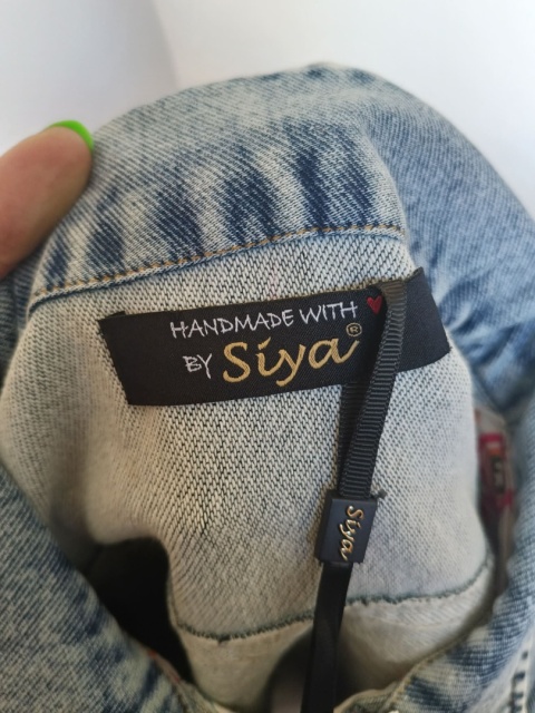 Kurtka jeansowa damska Handmade by Siya z koronką boho – hafty, koronka, frędzle, bawełna, biust 110 cm