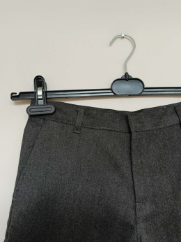 Spodenki chłopięce eleganckie szare George 9-10 lat (135-140 cm) krótkie spodnie szkolne