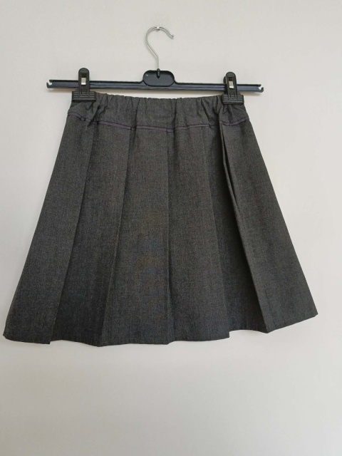 Spódnica dziewczęca TU 10 lat 140 cm grafitowa szkolna plisowana