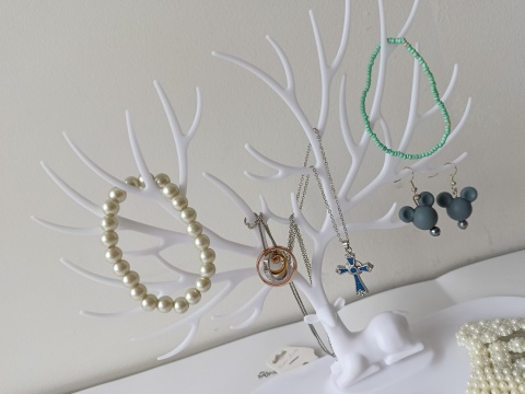 Stojak na pierścionki i bransoletki drzewko