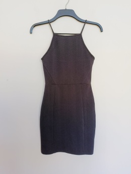 Sukienka H&M Divided czarna dopasowana na ramiączkach rozmiar 36