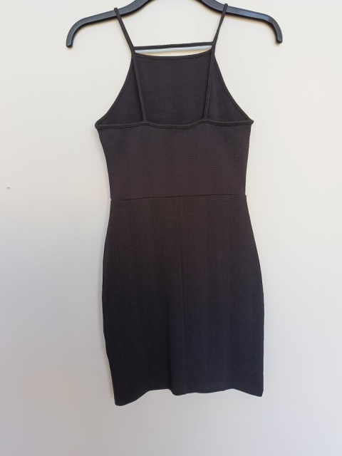 Sukienka H&M Divided czarna dopasowana na ramiączkach rozmiar 36