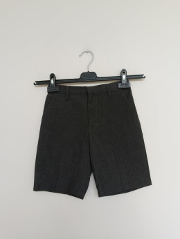 Szorty chłopięce eleganckie TU 7 lat 122 cm grafitowe krótkie spodnie