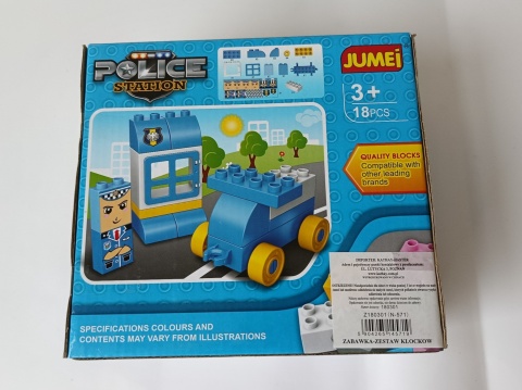 Posterunek policji z klocków – zabawka dla dzieci 3+