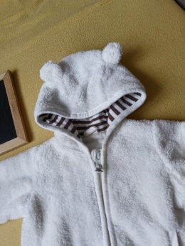 Bluza niemowlęca H&M 56 biała miś kaptur ocieplana