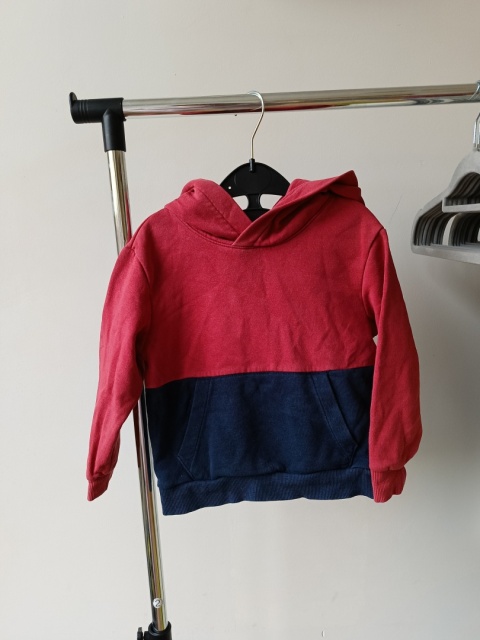 Bluza z kapturem H&M 98/104 dwukolorowa czerwona granatowa