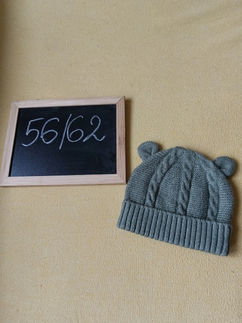 Czapka niemowlęca George 56/62 khaki z uszkami