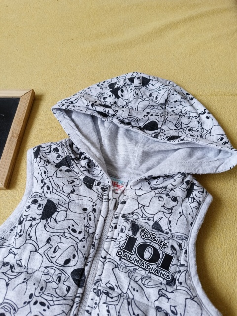Kamizelka Disney 101 Dalmatyńczyków 80/86 bezrękawnik z kapturem Pepco