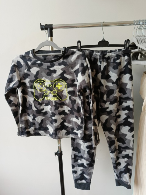 Komplet polarowy piżama Next Level moro 10 lat 2 części