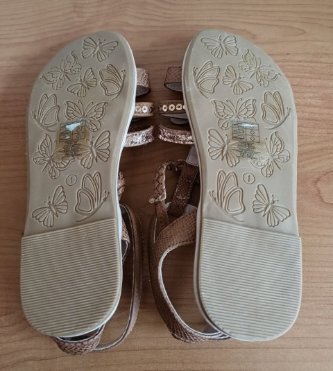 Primark – Sandały dziewczęce brązowe z kwiatkami, rozmiar 33/34