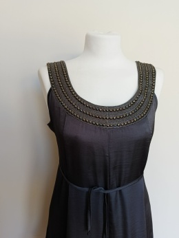 Sukienka Dorothy Perkins 44 grafitowa z falbaną zdobiony dekolt