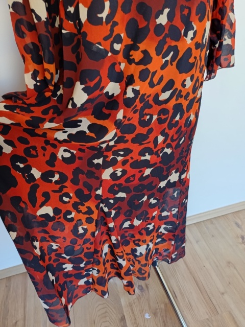 Sukienka maxi Bodyflirt 38 M panterka – zwiewna, kopertowy dekolt, długa boho
