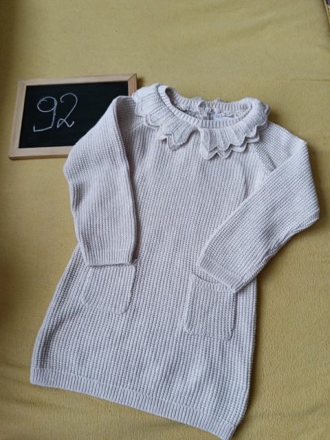 Sukienka sweterkowa Primark 92 kremowa kołnierzyk kieszenie