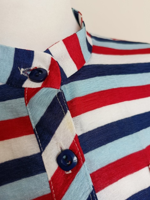 Sukienka w paski midi biało-granatowo-czerwona r. 42 kołnierzyk