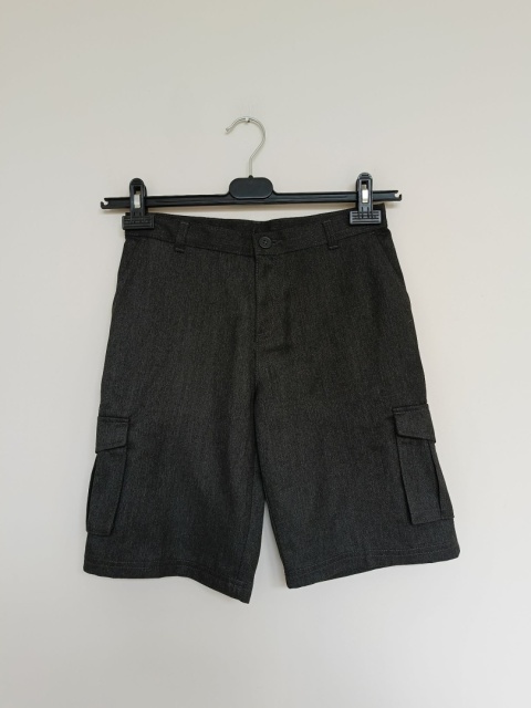 Szare spodenki cargo chłopięce GEORGE 10–11 lat 140–146 cm – eleganckie krótkie spodenki z kieszeniami