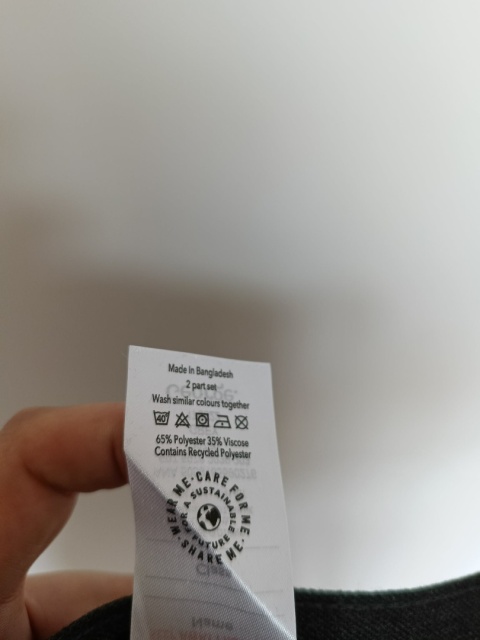 Szare spodenki cargo chłopięce GEORGE 10–11 lat 140–146 cm – eleganckie krótkie spodenki z kieszeniami